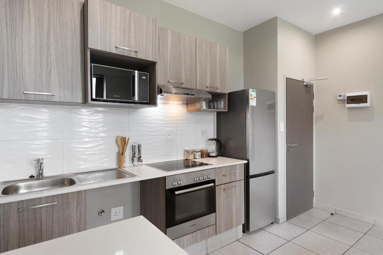 Urban Oasis At The Bolton Apartamento *